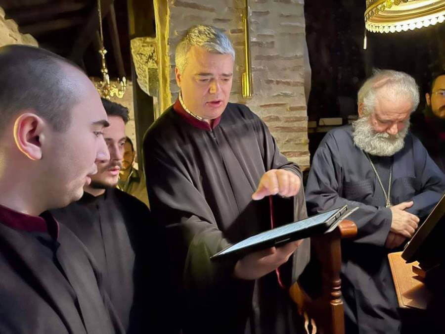 На клира - Съборен храм на манастир Влатадон - Солун