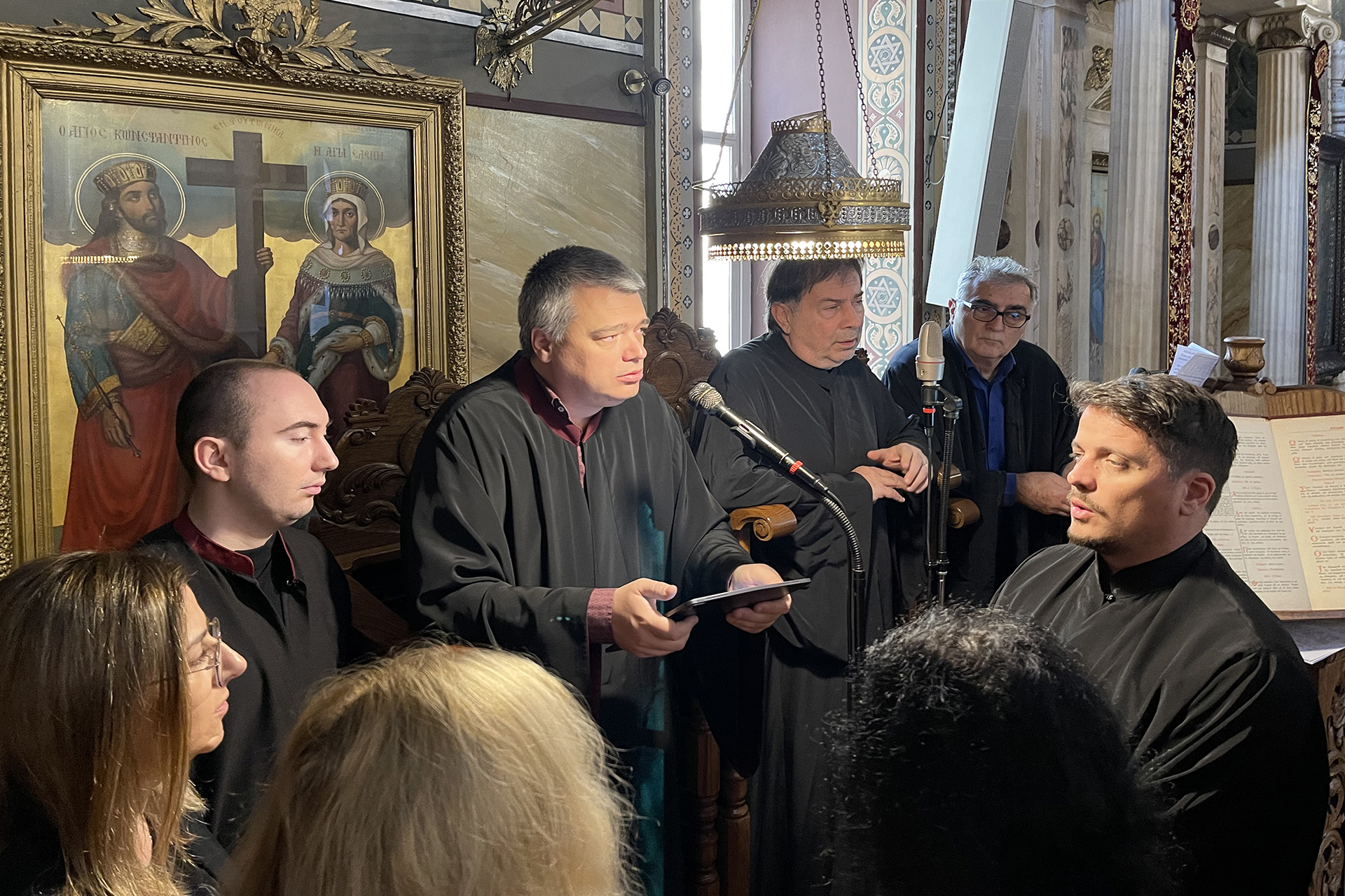 На литургия в храм Св. Николай, Пирея - при протопсалт Григорий Дараваноглу